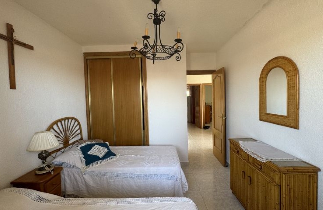 Aus zweiter Hand - Wohnung -
Orihuela Costa - Costa Blanca