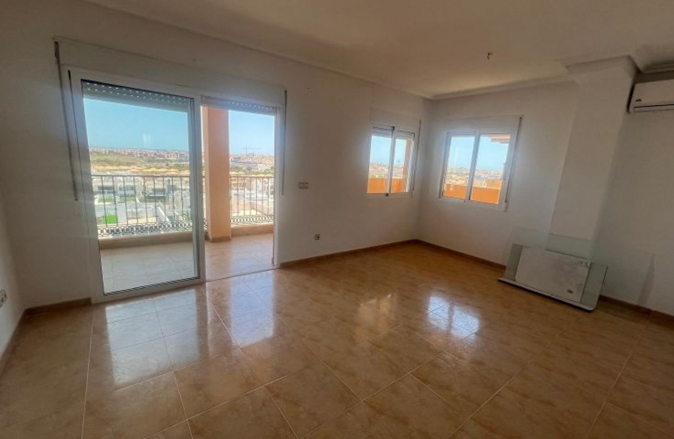 Aus zweiter Hand - Wohnung -
Orihuela Costa - Costa Blanca