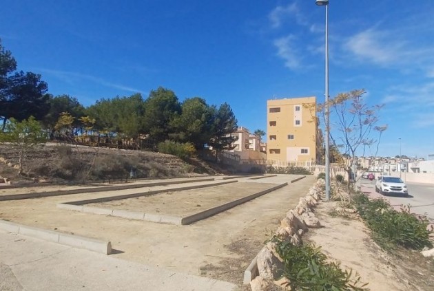 Z drugiej ręki - Mieszkanie w bloku -
Orihuela Costa - Costa Blanca