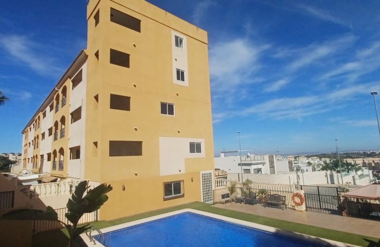 Aus zweiter Hand - Wohnung -
Orihuela Costa - Costa Blanca