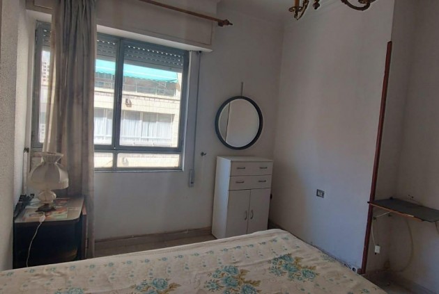 Aus zweiter Hand - Wohnung -
Orihuela - Zona Centro