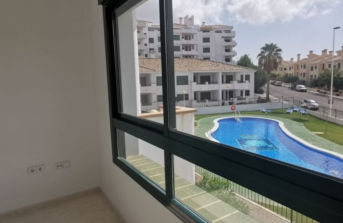 Aus zweiter Hand - Wohnung -
Orihuela Costa - Costa Blanca