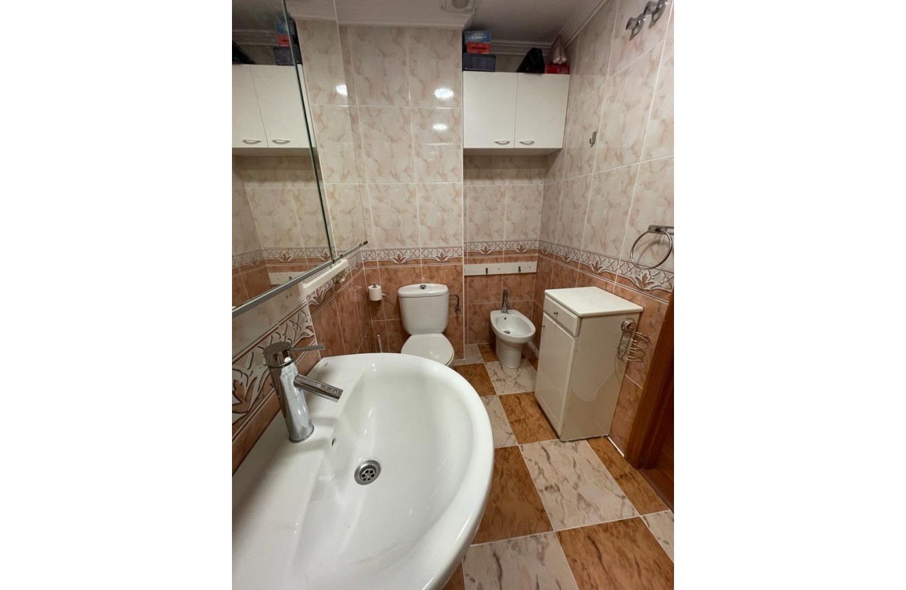 Segunda mano - Apartamento / piso -
Orihuela Costa - Costa Blanca