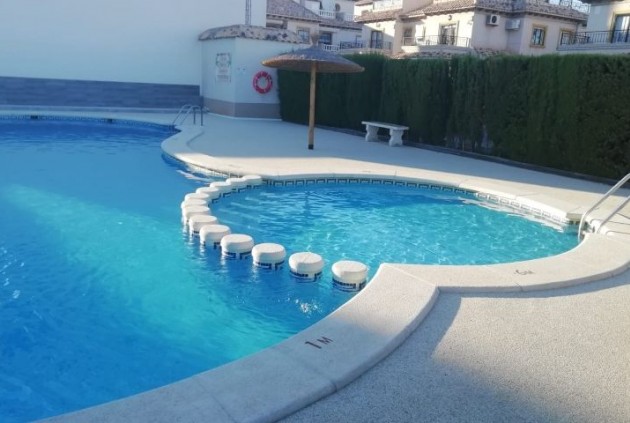 Aus zweiter Hand - Wohnung -
Orihuela Costa - Costa Blanca