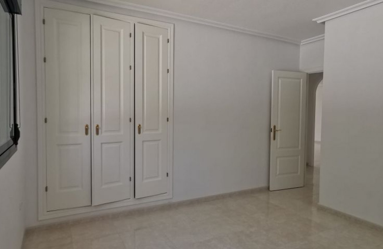 Tweedehands - Appartement / flat -
Orihuela Costa - Costa Blanca