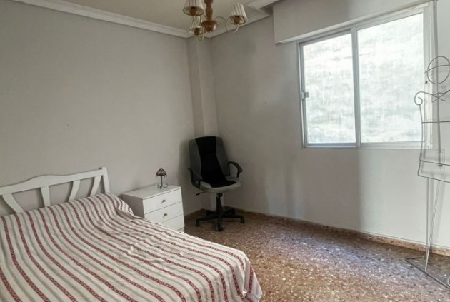 Resale - Apartment / flat -
Torrevieja - Costa Blanca