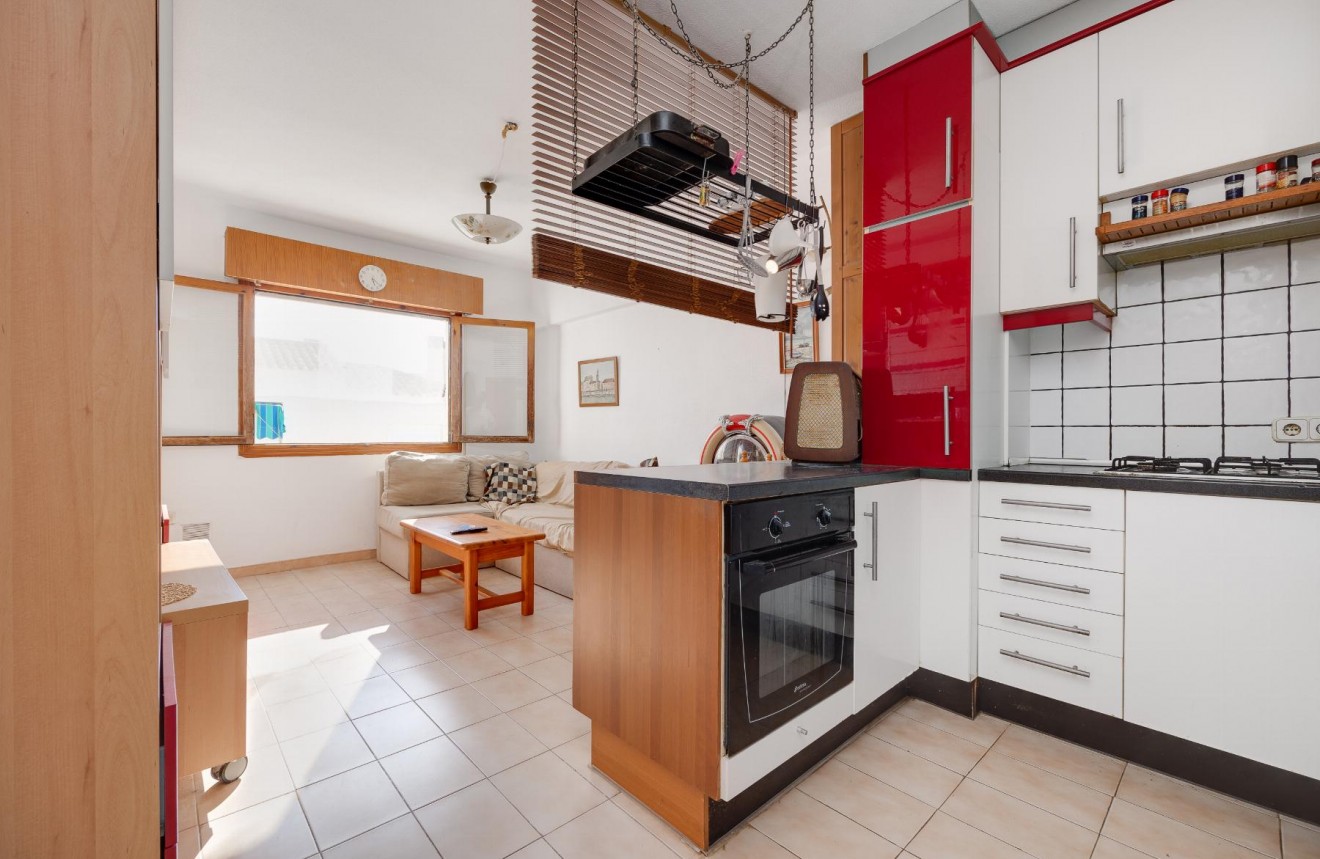 Z drugiej ręki - Bungalow -
Torrevieja - Costa Blanca