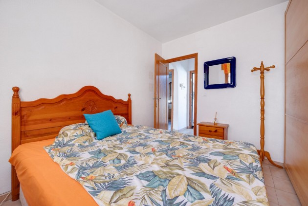 Z drugiej ręki - Bungalow -
Torrevieja - Costa Blanca