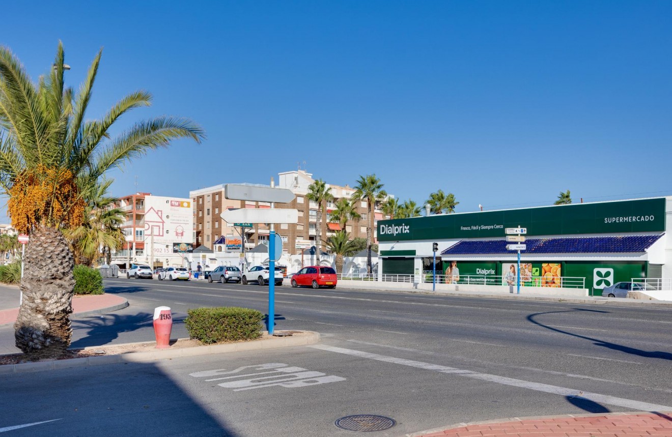 Z drugiej ręki - Bungalow -
Torrevieja - Costa Blanca