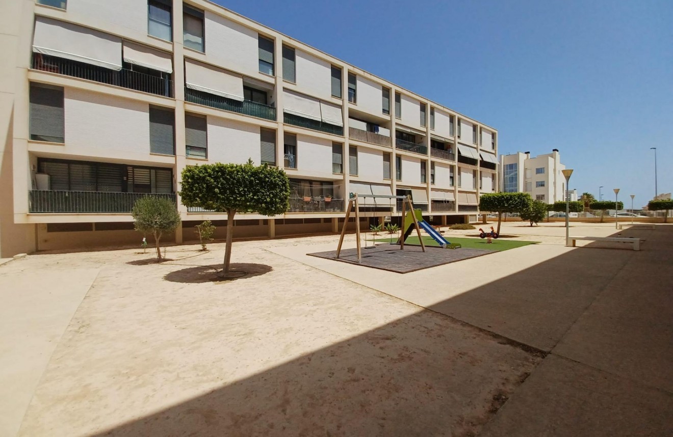 Tweedehands - Appartement / flat -
Orihuela Costa - Los Dolses