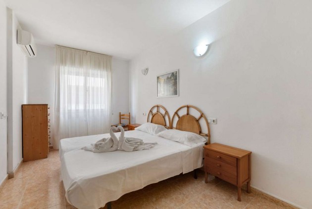 D'occasion - Appartement -
Torrevieja - Costa Blanca