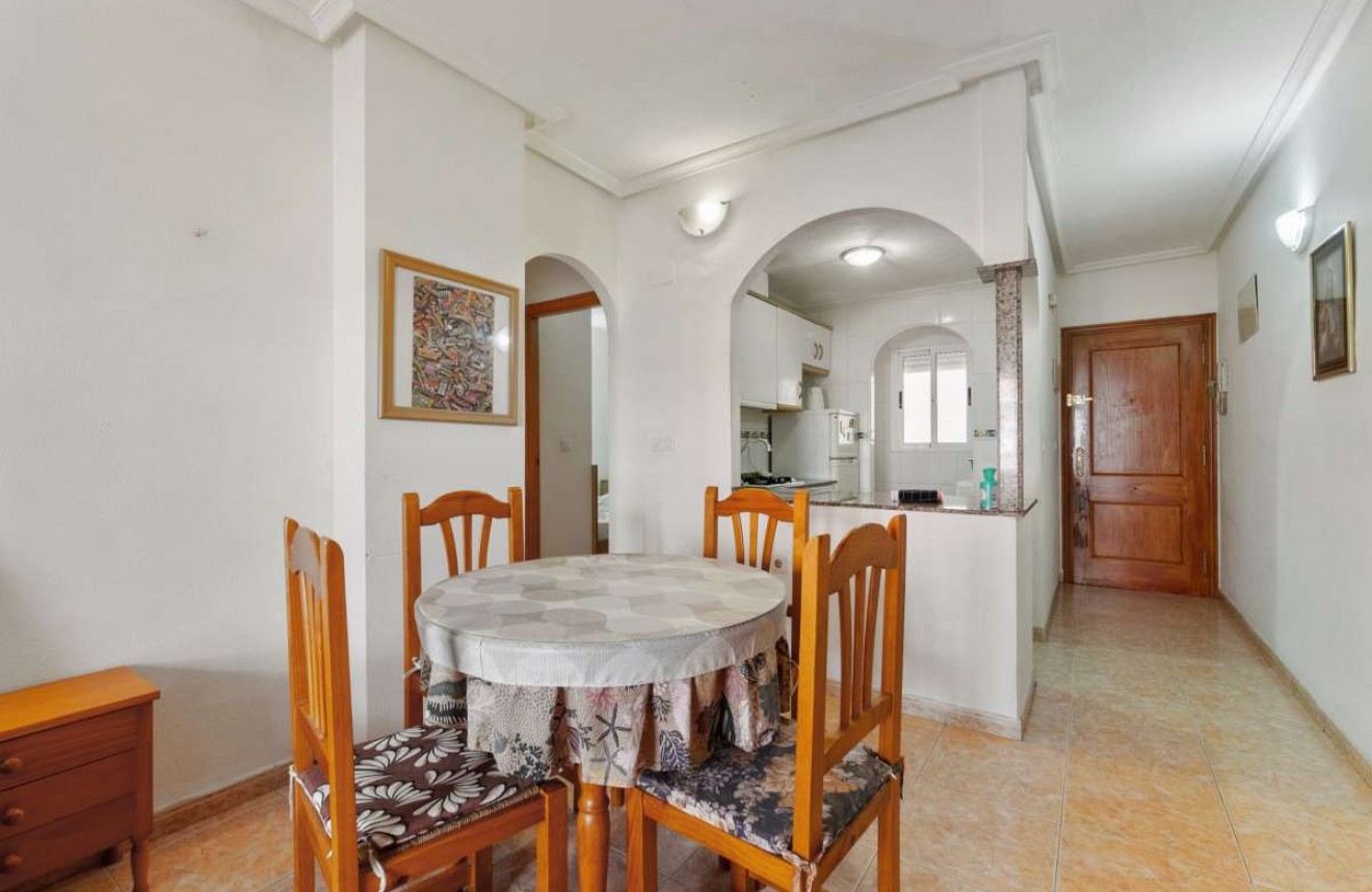 Resale - Apartment / flat -
Torrevieja - Costa Blanca