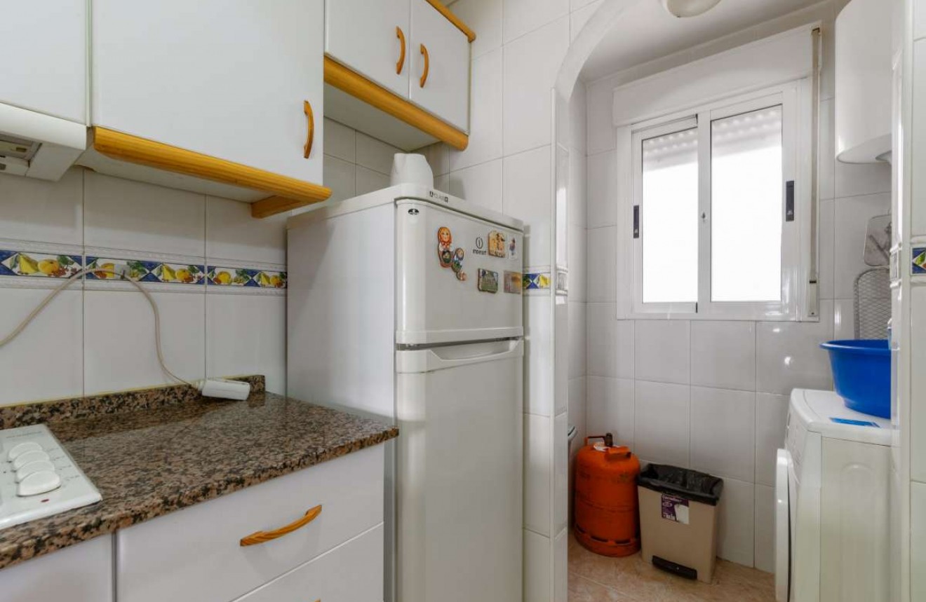 Resale - Apartment / flat -
Torrevieja - Costa Blanca