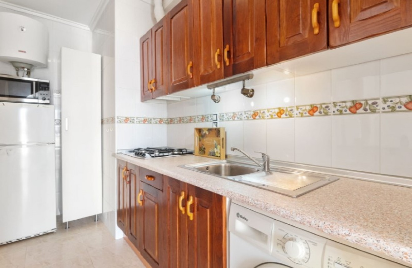 Resale - Apartment / flat -
Torrevieja - Costa Blanca