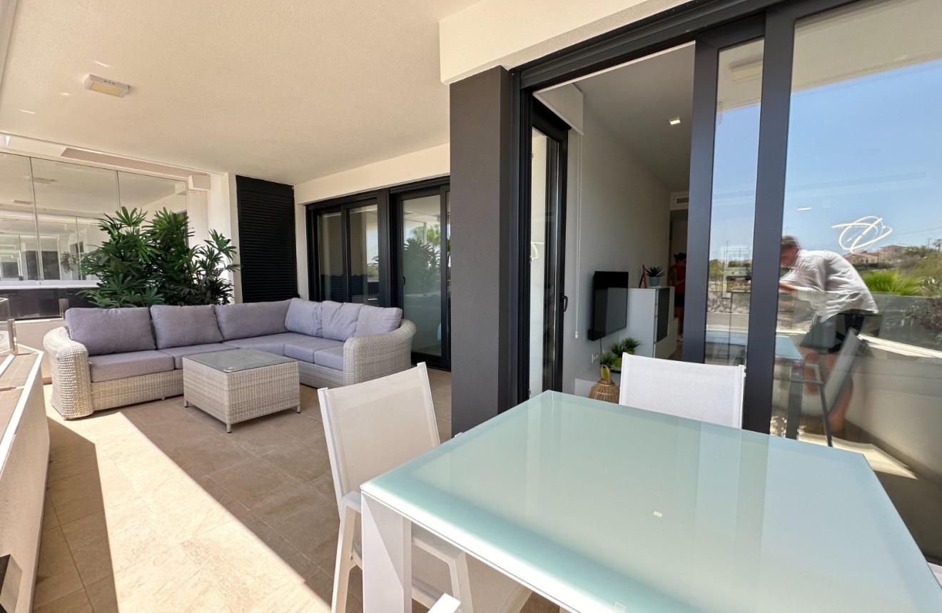 Aus zweiter Hand - Wohnung -
Orihuela Costa - Costa Blanca