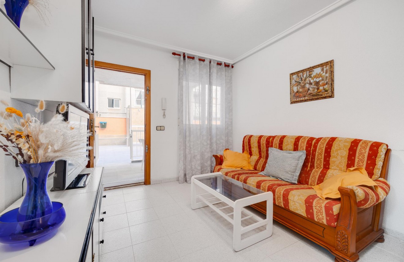 Segunda mano - Apartamento / piso -
Torrevieja - Costa Blanca