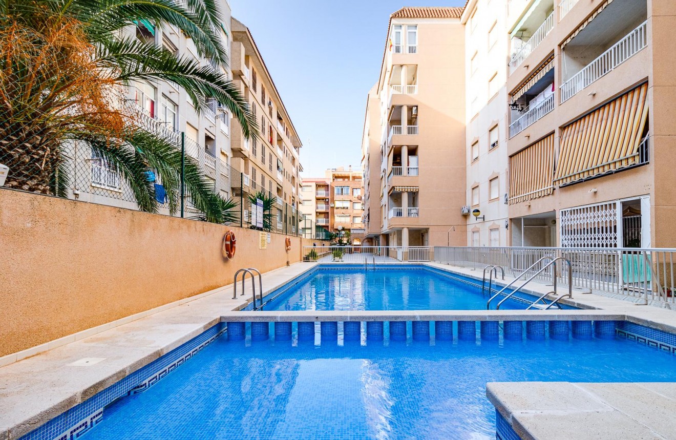 Segunda mano - Apartamento / piso -
Torrevieja - Costa Blanca