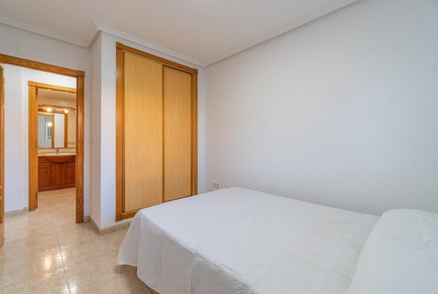 Segunda mano - Apartamento / piso -
Orihuela Costa - Playa Flamenca