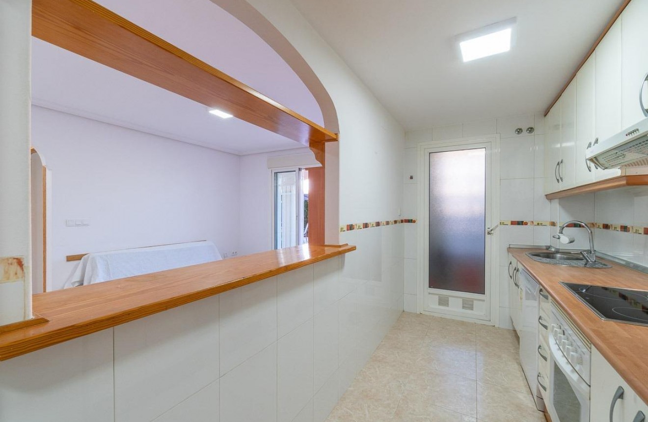 Segunda mano - Apartamento / piso -
Orihuela Costa - Playa Flamenca