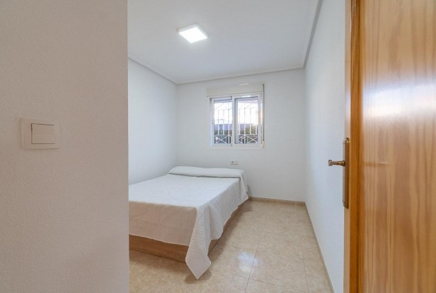 Segunda mano - Apartamento / piso -
Orihuela Costa - Playa Flamenca