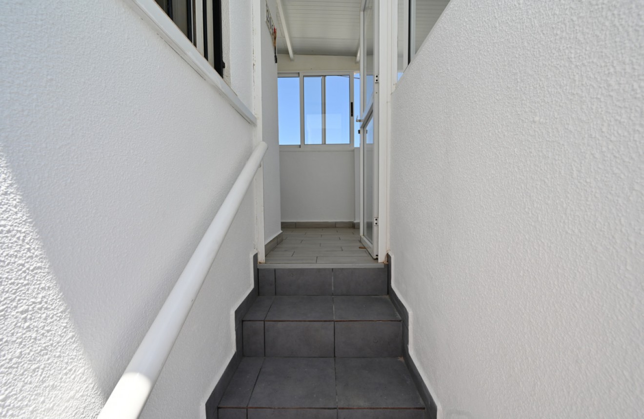 Segunda mano - Bungalow -
Torrevieja - Costa Blanca