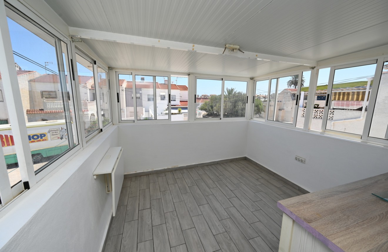 Z drugiej ręki - Bungalow -
Torrevieja - Costa Blanca