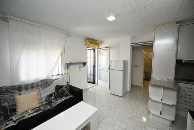 Resale - Bungalow -
Torrevieja - Costa Blanca