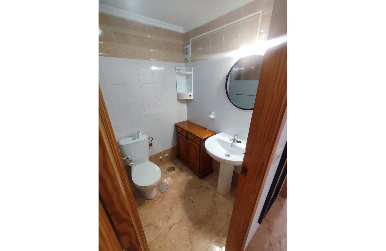 Aus zweiter Hand - Bungalow -
Torrevieja - Torretas