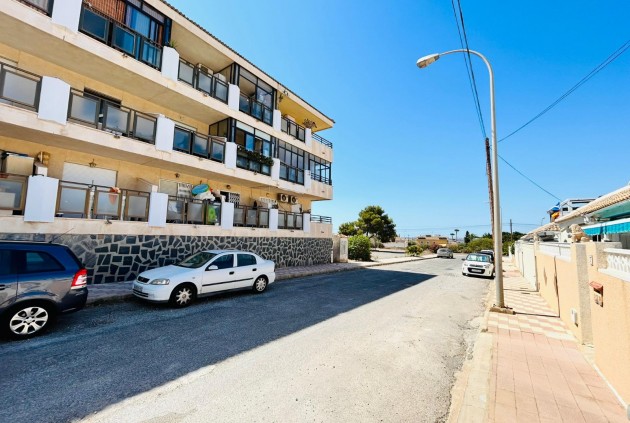 Tweedehands - Appartement / flat -
El Chaparral - Inland