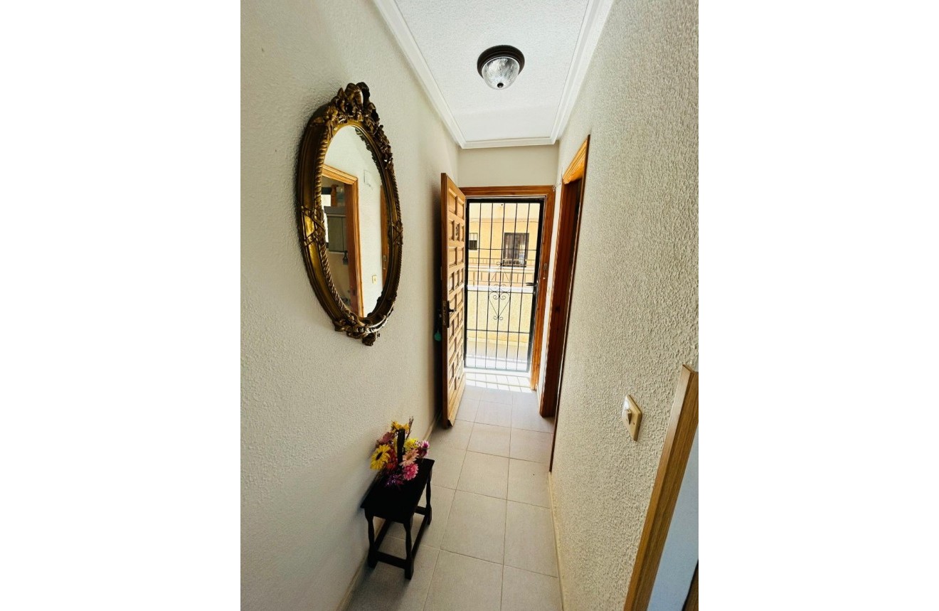 Resale - Apartment / flat -
El Chaparral - Inland