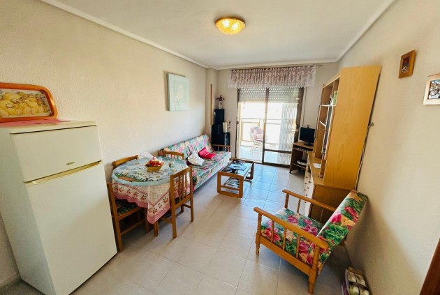 Resale - Apartment / flat -
El Chaparral - Inland