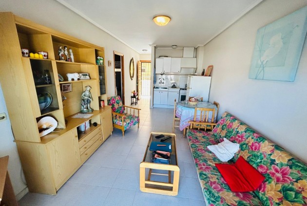 Tweedehands - Appartement / flat -
El Chaparral - Inland