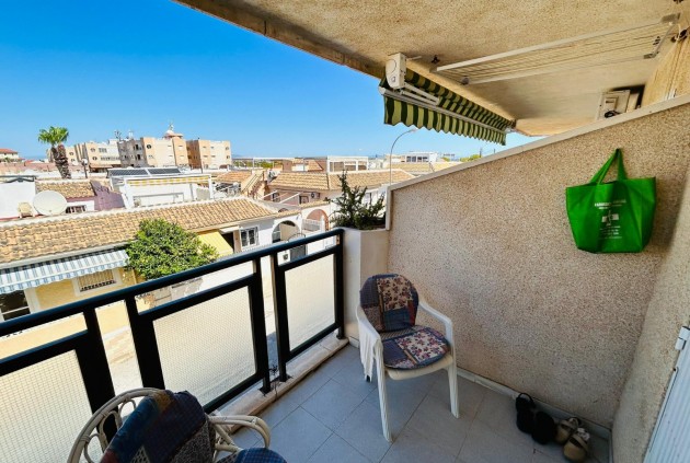 Resale - Apartment / flat -
El Chaparral - Inland