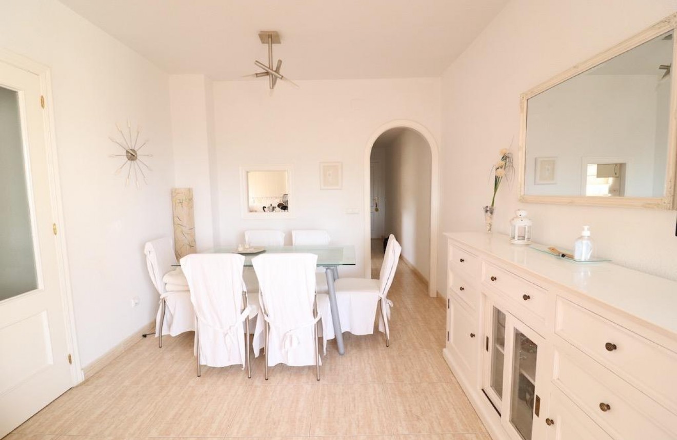 Aus zweiter Hand - Wohnung -
Orihuela Costa - Costa Blanca