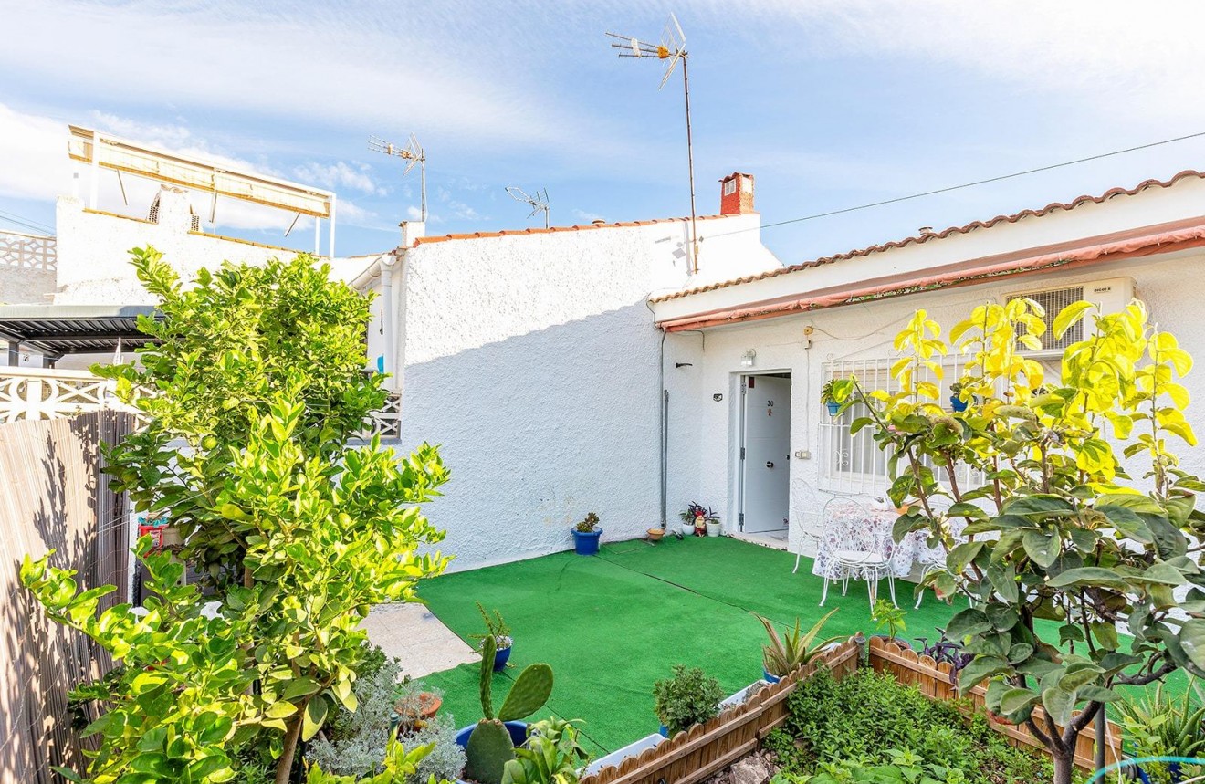 Z drugiej ręki - Bungalow -
Torrevieja - Torretas