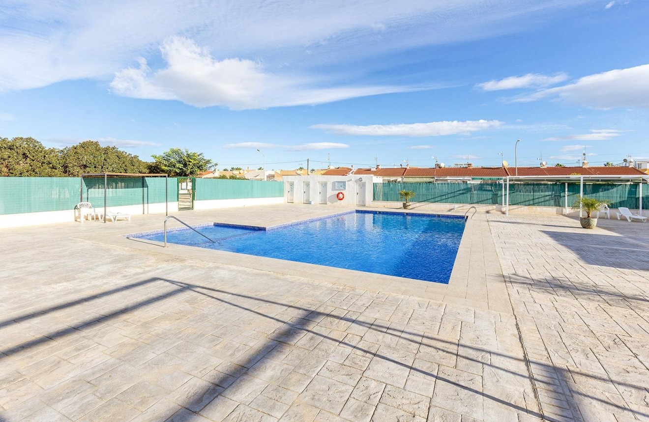 Aus zweiter Hand - Bungalow -
Torrevieja - Torretas