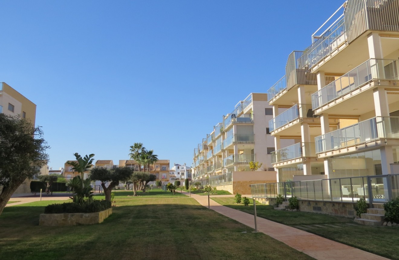 Segunda mano - Apartamento / piso -
Orihuela Costa - Costa Blanca