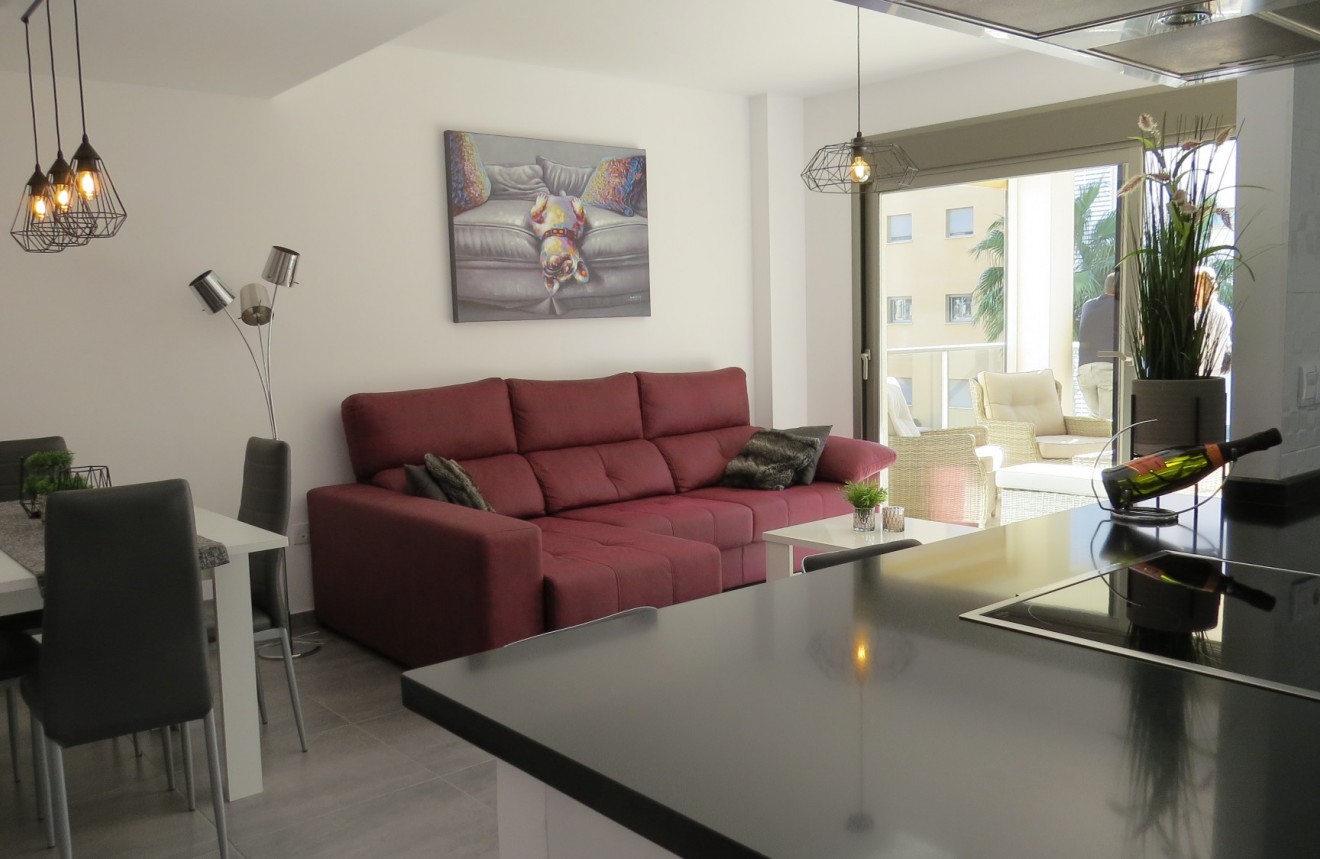 Resale - Apartment / flat -
Orihuela Costa - Costa Blanca