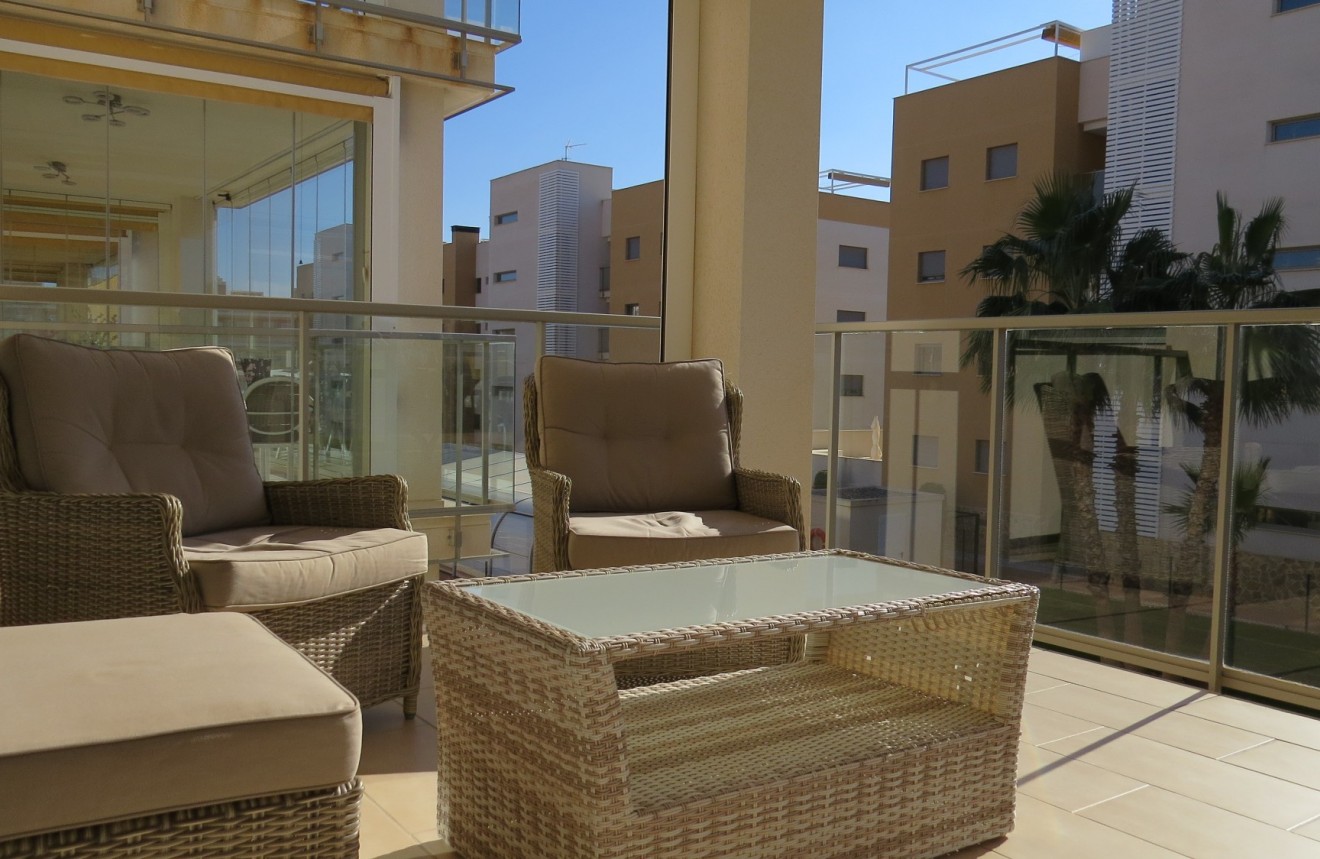 D'occasion - Appartement -
Orihuela Costa - Costa Blanca