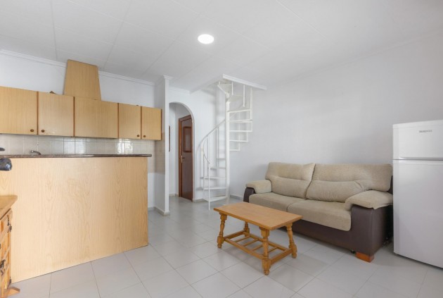 Z drugiej ręki - Bungalow -
Torrevieja - San luis