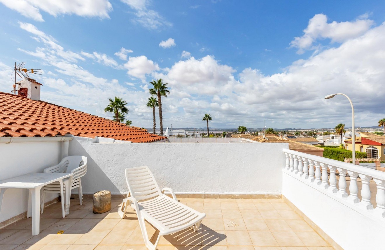 D'occasion - Bungalow -
Torrevieja - San luis