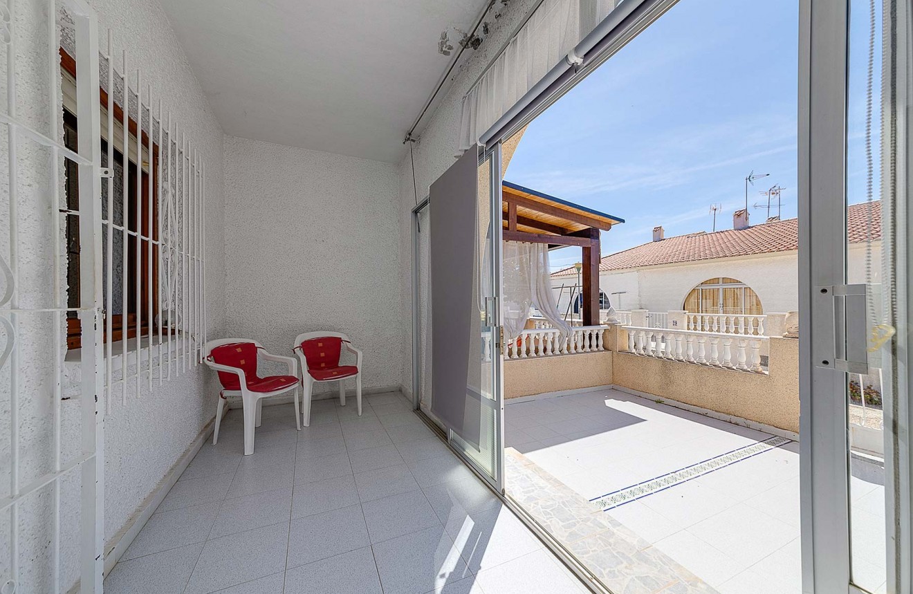 Segunda mano - Chalet -
Torrevieja - Costa Blanca