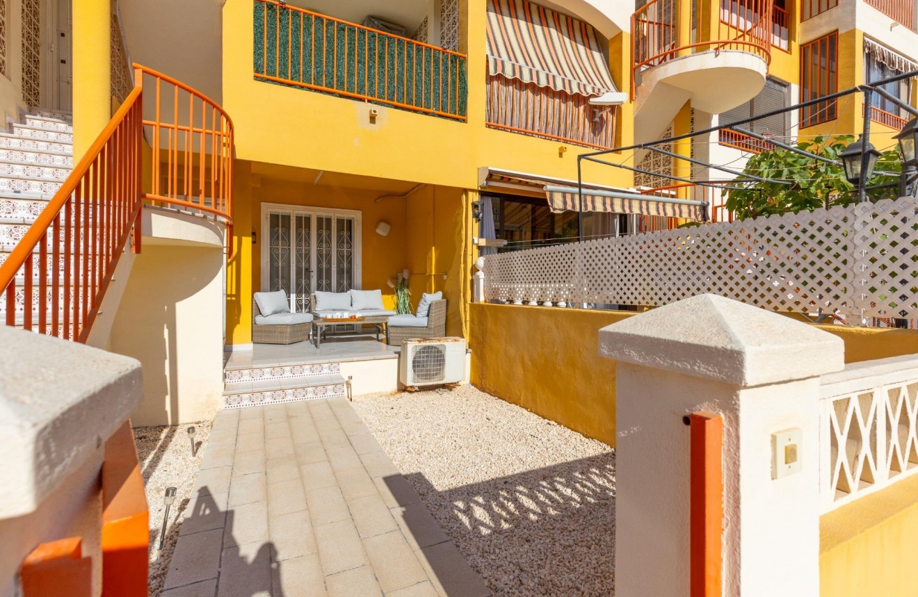 D'occasion - Appartement -
Torrevieja - Torreblanca