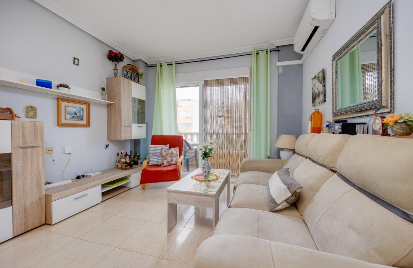 Segunda mano - Apartamento / piso -
Torrevieja - Costa Blanca