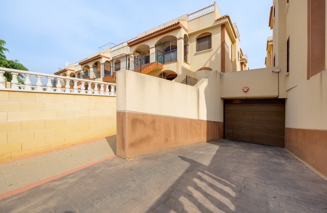 Segunda mano - Bungalow -
Torrevieja - Costa Blanca