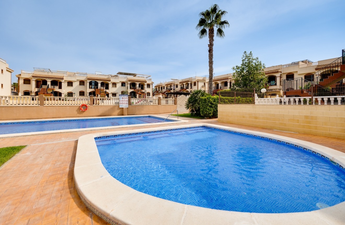 Z drugiej ręki - Bungalow -
Torrevieja - Costa Blanca