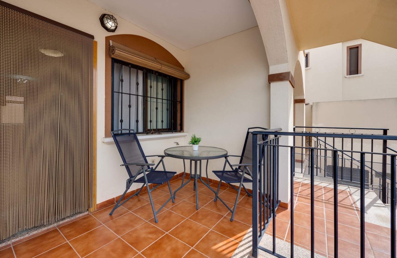 Segunda mano - Bungalow -
Torrevieja - Costa Blanca