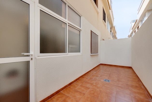 Z drugiej ręki - Bungalow -
Torrevieja - Costa Blanca