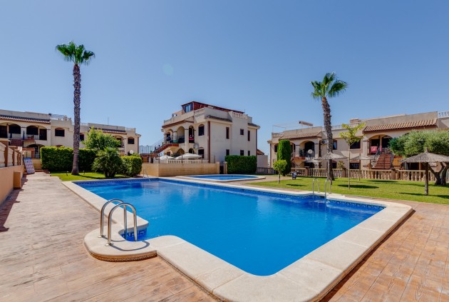 Z drugiej ręki - Bungalow -
Torrevieja - Costa Blanca