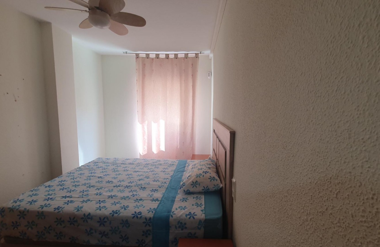 Tweedehands - Appartement / flat -
Guardamar del Segura - Los Secanos